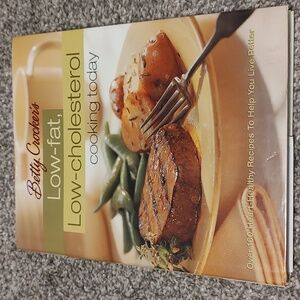 Betty Crocker Low Fat Cookbook
